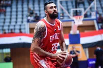 Basketbolcu Kemal Canbolat uçak yolculuğu sırasında yaşadıklarını gösterdi