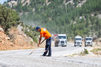 Mersin Büyükşehir Belediyesi'nden Gülnar'a yeni asfalt yatırımları