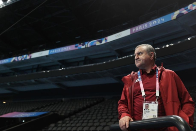 Bakan Bak, Paris 2024 Paralimpik Oyunları'nda yarışacak milli sporculara başarılar diledi