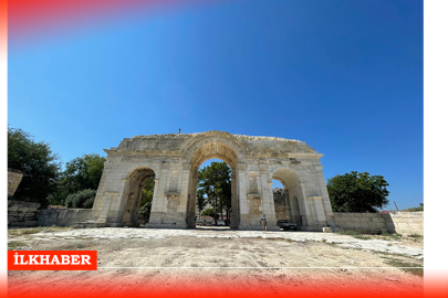 Anavarza Antik Kenti’nde tarih yeniden canlanıyor