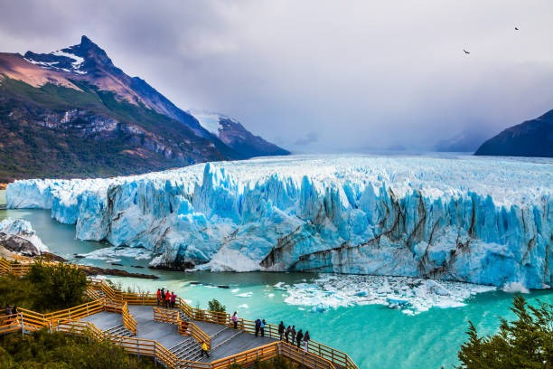 Bir Buz Mağarası, Patagonya, Arjantin