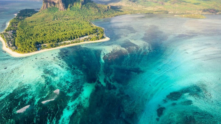 Sualtı Şelalesi, Mauritius