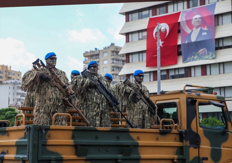 adana 30 ağustos zafer bayramı kutlaması