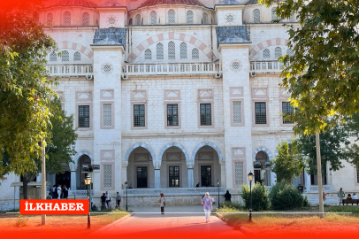 Adana'da Sabancı Merkez Camii'nde cuma namazı eda edildi