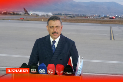 Erzurum Valisi acil iniş yapan uçakta aramaların devam ettiğini açıkladı