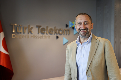 Türk Telekom CEO'su Ümit Önal: “Türkiye’de internet tarifeleri sudan ucuz”