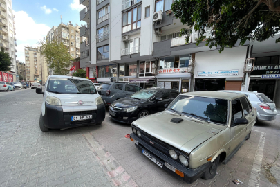 Esnaf ve sürücülerin duyarsızlığı Adana’da yayaların hareket alanını kısıtlıyor