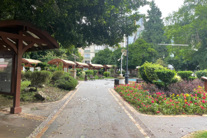 Adana’da yağışlı hava kentin atmosferini değiştirdi