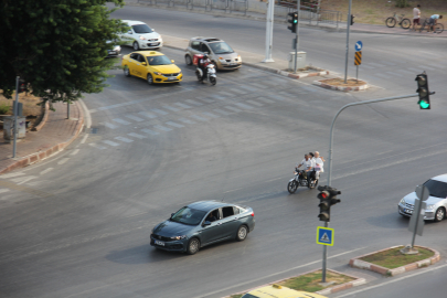 Adana trafiğinde inanılmaz görüntüler