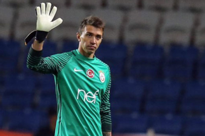 Galatasaray’ın kalecisi Muslera ayrılıyor mu?