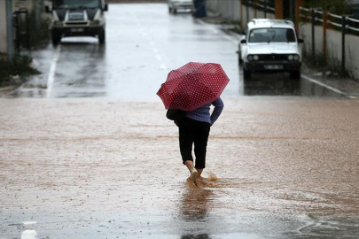 Adana ve Osmaniye'de kuvvetli sağanak yağış uyarısı