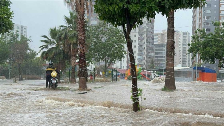 adana 30 eylül pazartesi hava durumu