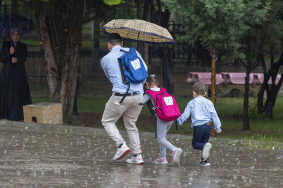 2 Ekim'de bazı illerde okullar tatil: Hangi illerde eğitime ara verildi?