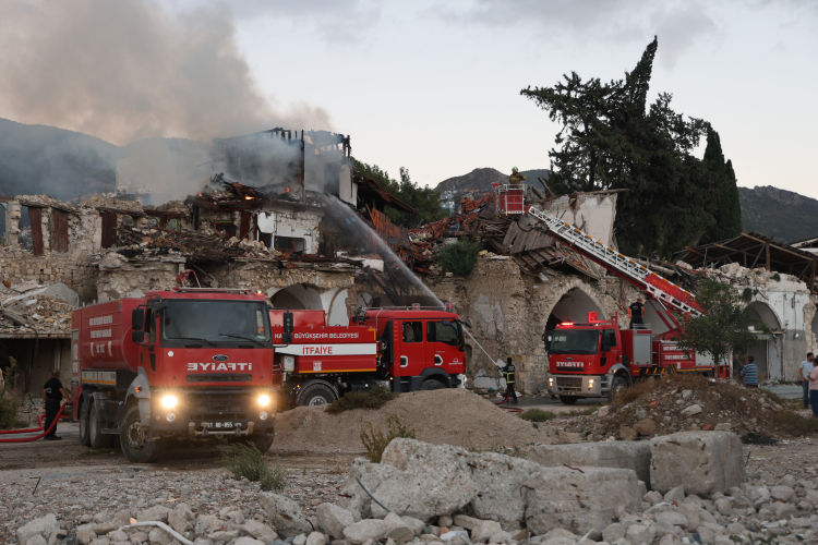 hatay yangın