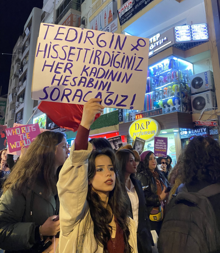 #turkishwomenareindanger