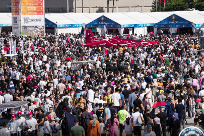 TEKNOFEST Adana’da 4. günde yoğunluk yaşanıyor: Girişlerde izdiham yaşandı