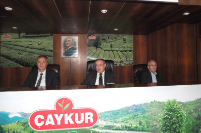 ÇAYKUR, çay alım süresini 20 Ekim'e kadar uzattı