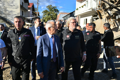 Ulaştırma Bakanı Uraloğlu: Sel felaketi yaşanan Bosna Hersek’e 60 yaşam konteyneri gönderiyoruz