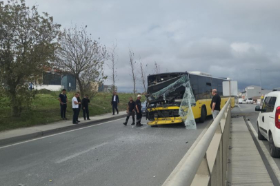 Sultangazi'de İETT otobüsleri çarpıştı: 2 yaralı