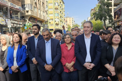 Diyarbakır'da valiliğin yasakladığı mitinge polis müdahalesi