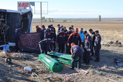 Aksaray'da 6 kişinin öldüğü otobüs kazasının nedeni belli oldu: Sabah güneşi şoförün gözünü almış