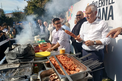 Adana'nın lezzetleri ve kültürel zenginlikleri festivale damgasını vurdu