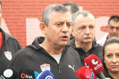 Özgür Özel, Manisa Yarı Maratonu'nda Yenidoğan Çetesi'ne tepki gösterdi