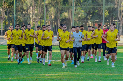 Adana 01 FK'da Batman Petrolspor maçı hazırlıkları devam ediyor