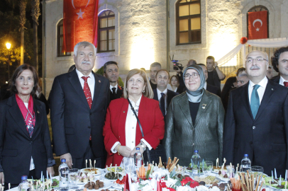 Cumhuriyet’in 101. Yıl Resepsiyonu Adana’da yoğun katılımla gerçekleşti