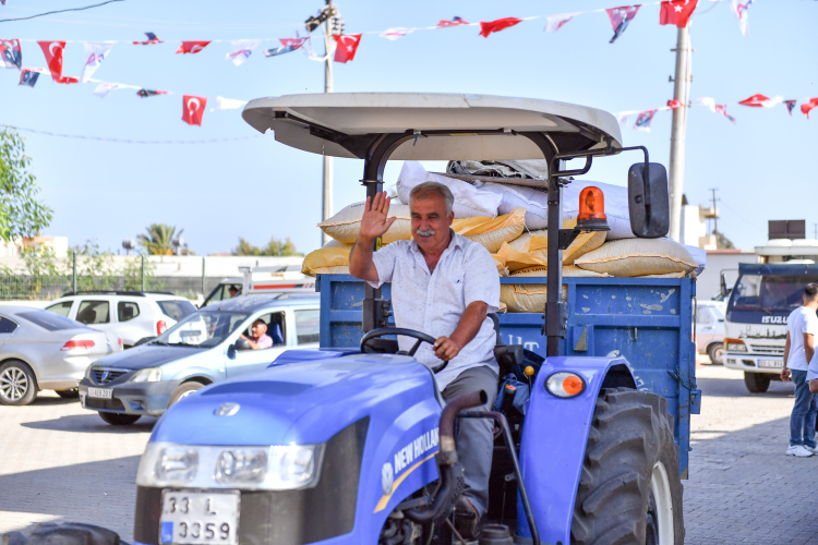 Mersin'de köylüye büyük destek 7 bin 500 küçükbaş hayvan dağıtıldı 2