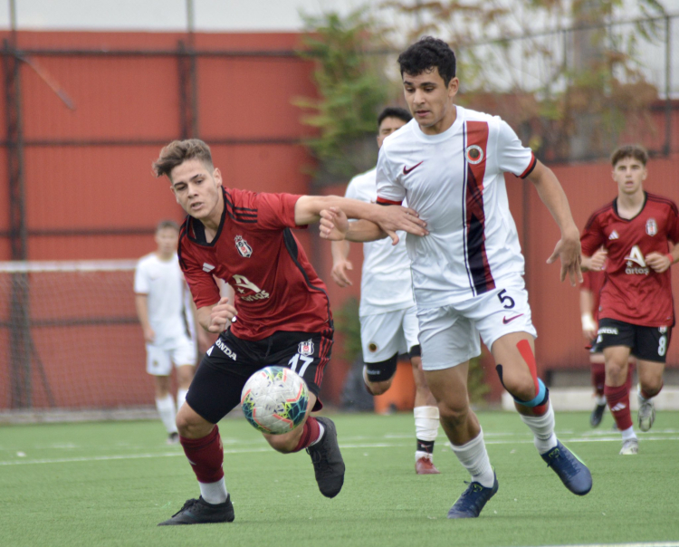 U16 Gelişim Ligi'nde Adana derbisi Demirspor, Adanaspor'u 2-0 yendi 2