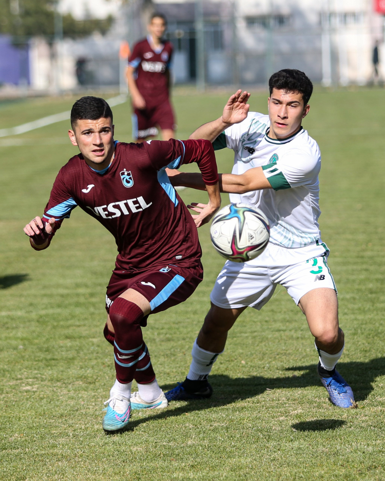 U16 Gelişim Ligi'nde Adana derbisi Demirspor, Adanaspor'u 2-0 yendi 3