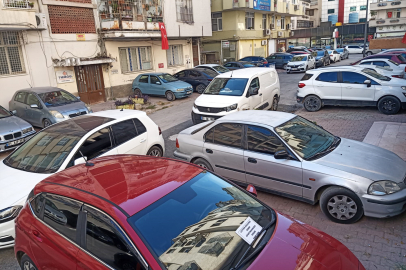 Adana’da kent merkezindeki otopark sorunu, çileye dönüşüyor