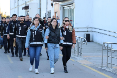 Adana'da rüşvet skandalı: 2 tutukluya tahliye!