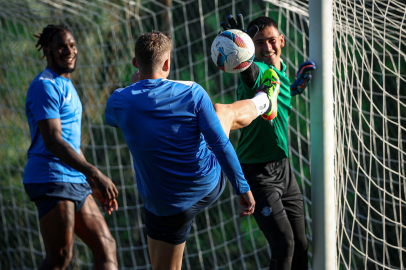 Adana Demirspor'un 5 penaltısından 2'si gol olmadı