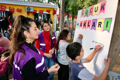 Adana’da Çocuk Hakları Günü’nde eğitici etkinliklerle çocuklar haklarını öğrendi