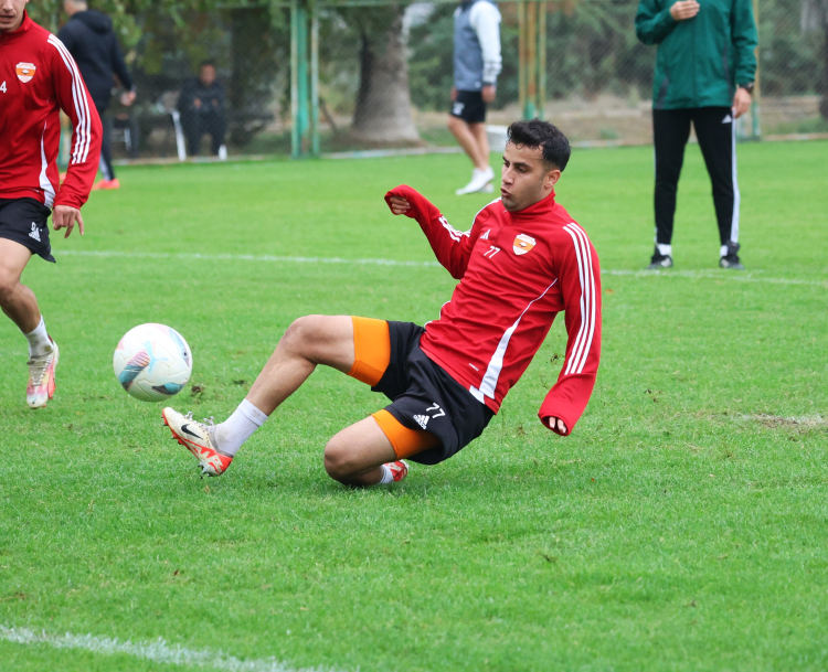 Adanaspor, Sakaryaspor maçına hazır! Taraftarların desteği bekleniyor 2