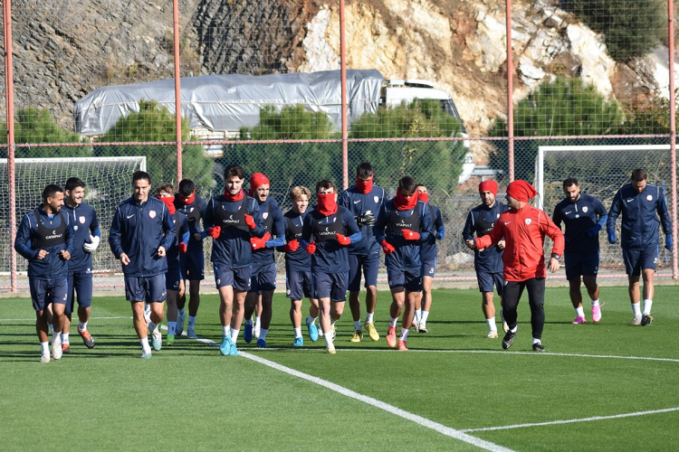 Adana 01 FK'da Altınordu FK hazırlıkları başladı 6