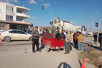 Hatay'da beton mikseriyle çarpışan motosiklet sürücüsü hayatını kaybetti