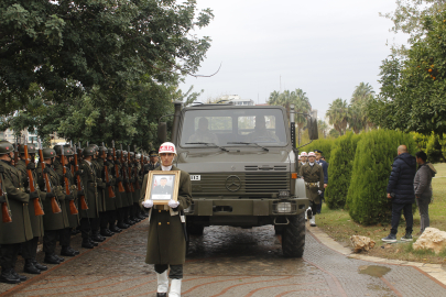 Şehit Uzman Çavuş Eren Kızıldağ İçin Adana Sabancı Merkez Camisi'nde cenaze töreni düzenlendi