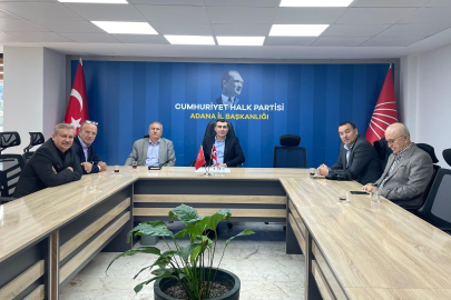 Adana Çerkes Kültür Derneği, CHP İl Başkanı Tanburoğlu'nu ziyaret etti