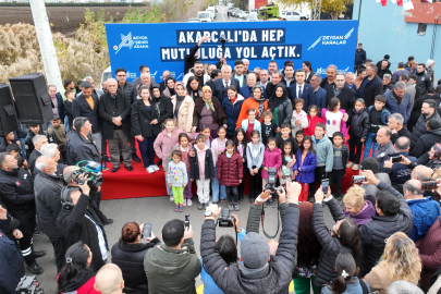 Adana Büyükşehir Belediyesi Akarcalı Mahallesi’ne 27 bin ton asfalt, 16 km kanalizasyon ve 18 km içme suyu hattı yeniledi