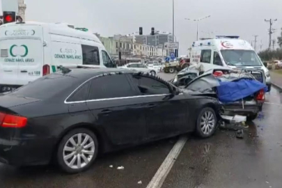 Gaziantep’te zincirleme kaza: Genç sürücü hayatını kaybetti!