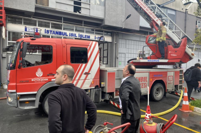 Bahçelievler Yenibosna'da 3 katlı işyerinde yangın çıktı