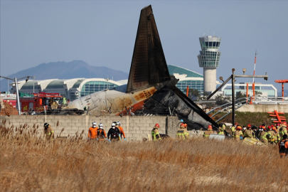 Güney Kore'deki Boeing uçak kazasında hayatını kaybedenlerin sayısı artıyor