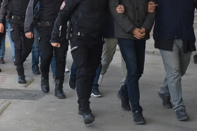 İzmir ve Manisa’da FETÖ operasyonu: 10 gözaltı