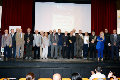 Adana Tabip Odası’ndan 50 yılını dolduran hekimlere özel plaket töreni